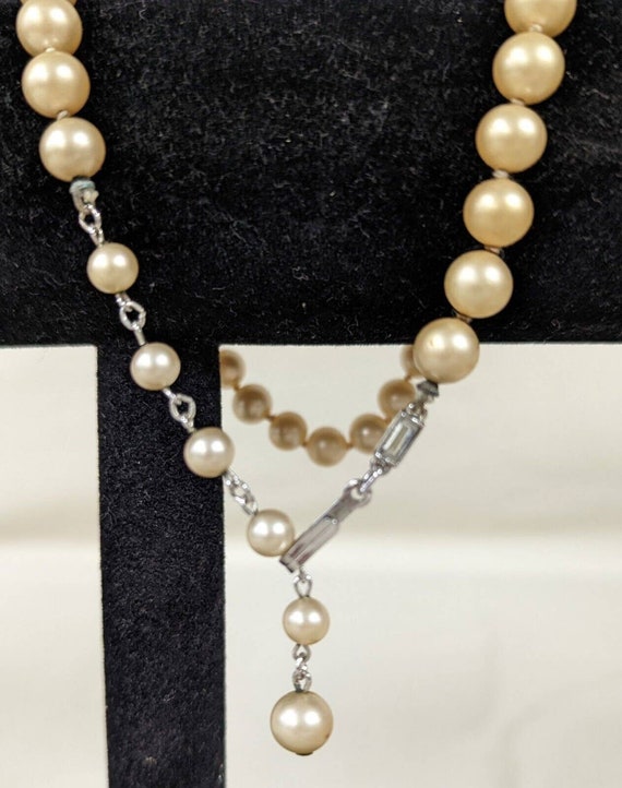 Trifari Pearl Necklace Vintage Beautiful 16" Sign… - image 3