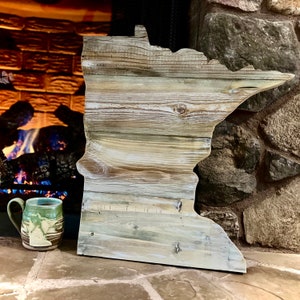 Rustic Reclaimed Wood Minnesota State Silhouette Cut Out - Barnwood ...