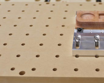 Piastra di fissaggio CNC 12 x 24 pollici / Sistema modulare di bloccaggio pezzi in alluminio / Griglia da 1,5”, fori 1/4-20 PGC GridPlate™