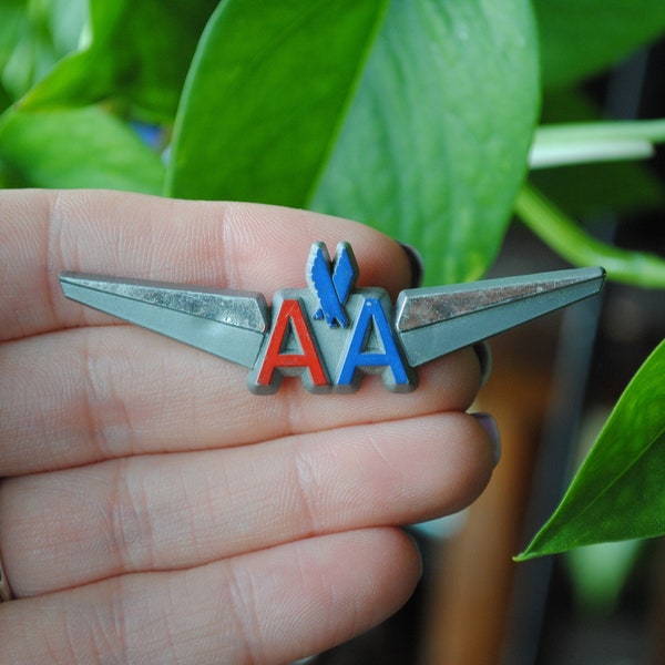 1980's American Airlines Wings Pin - Stewardess - Junior Pilot - Button - Pin Back - Badge - Airline - Vintage Airplane Flight Souvenir