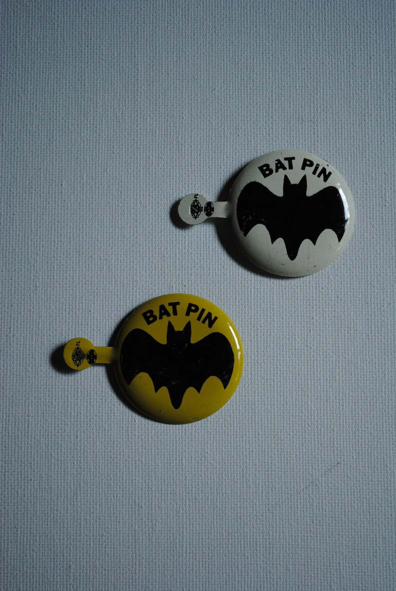 Union Label Vintage 1960/'s Batman Bat Pin Tab Pin Button Campaign Style Pin Lithographed Fold Over Badge