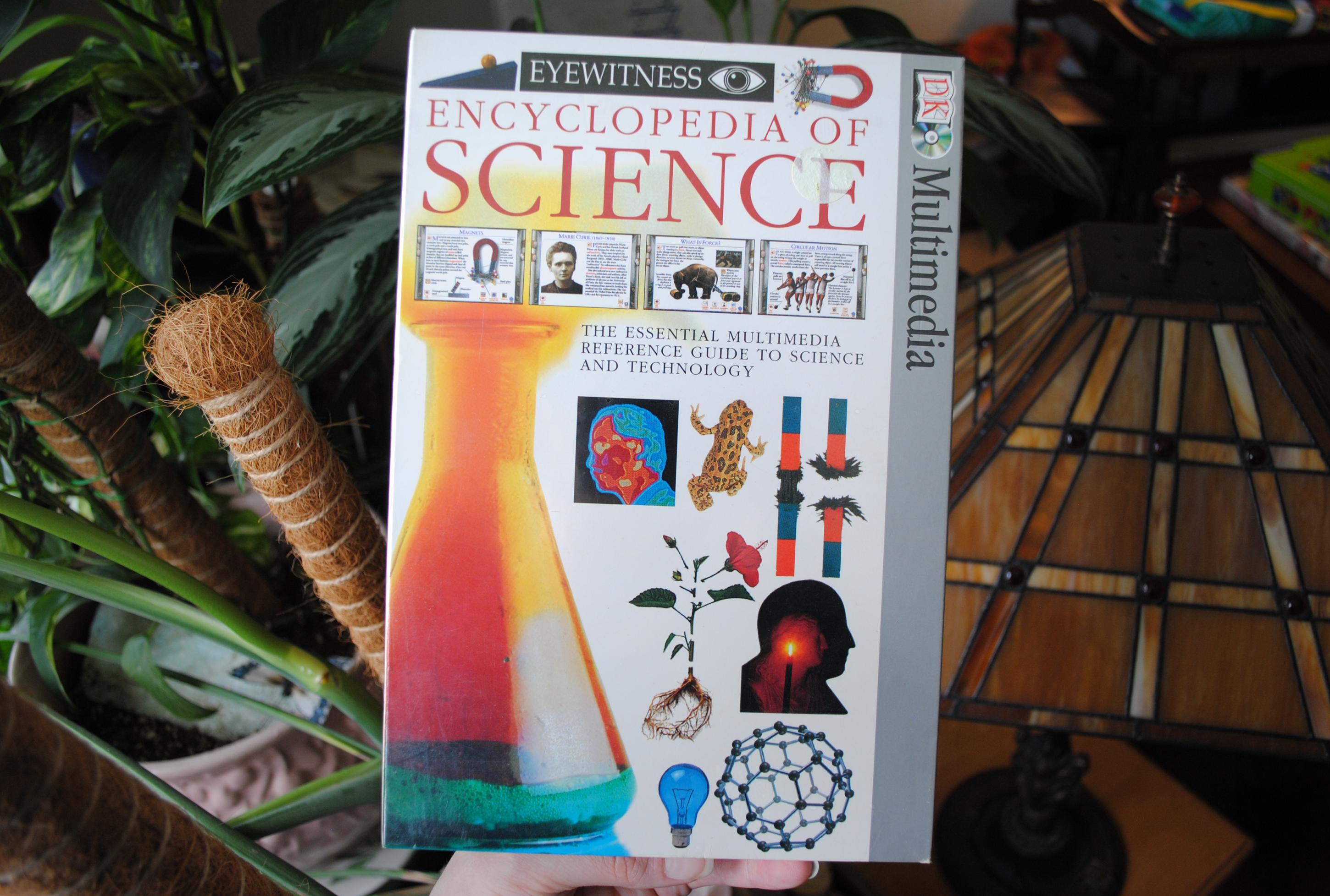 1994 Eyewitness Encyclopedia of Science - DK Multimedia - Digital