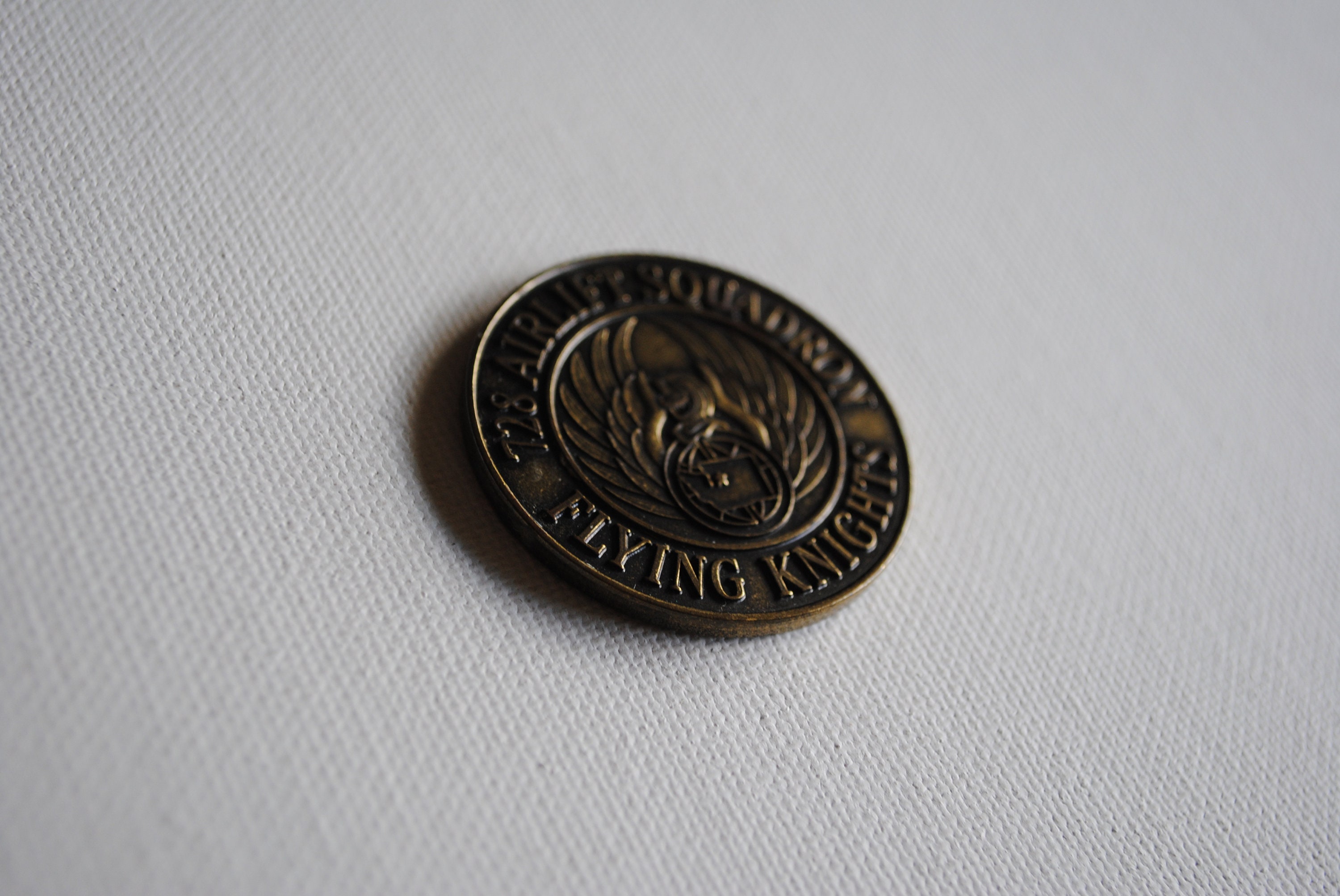 Vintage 728 Airlift Squadron Flying Knights Coin - C-141B