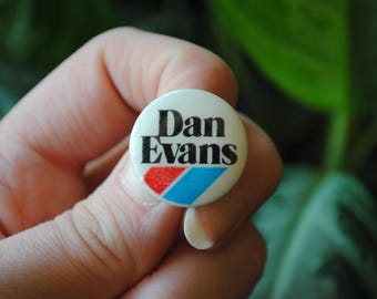 1972 Dan Evans guvernörsnål - Vintage Washington Politiskt val - Republikansk - Kampanjknapp - Märke - 1970-talet