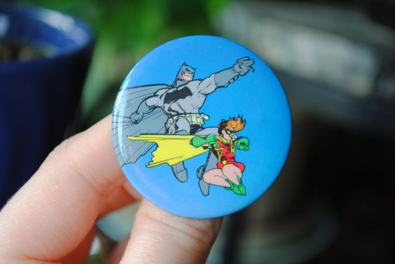 1986 Batman The Dark Knight Returns Button - Pin Back… - Gem