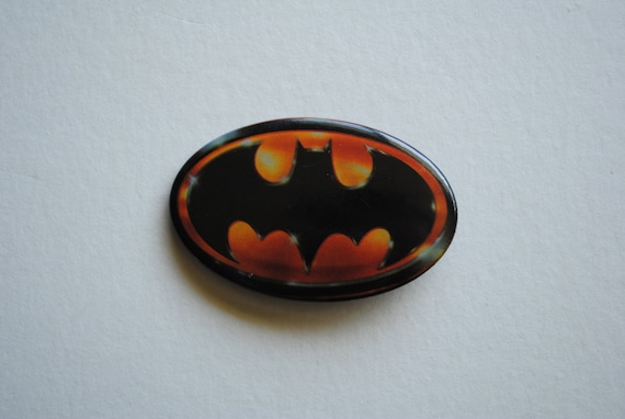 Orange Batman Logo 1989 Batman Bat Signal Pin Back Button DC Comics