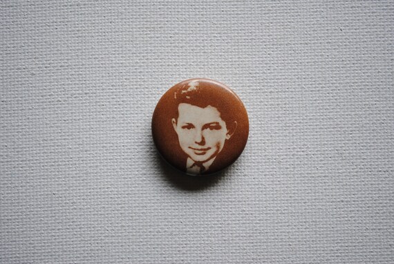 1960's Jerry Mathers Pin Back Button - Leave It T… - image 2
