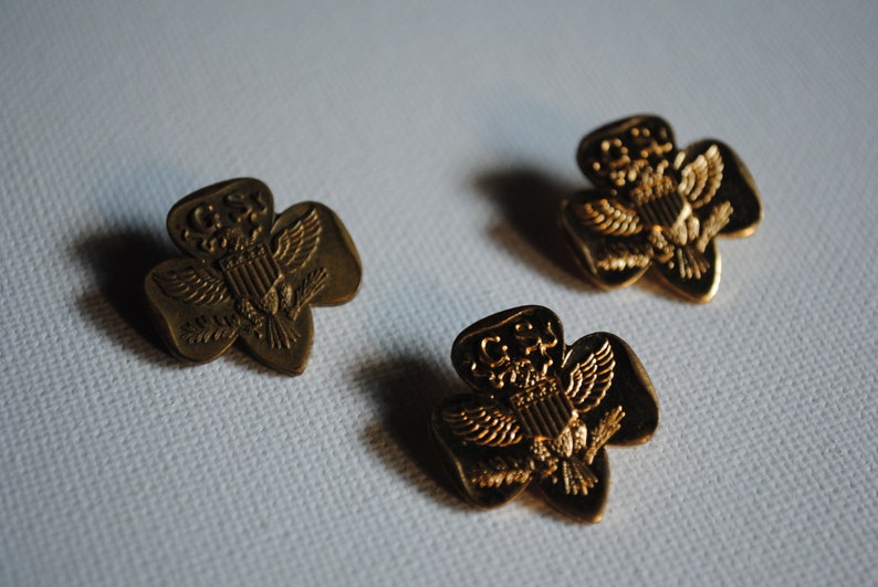 Vintage Girl Scouts lidmaatschapsspeld - badge - knoop - reversspeld afbeelding 4