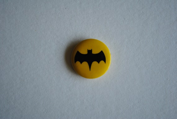 1960's Batman Pin Back Button - Bat Signal - Bat … - image 2