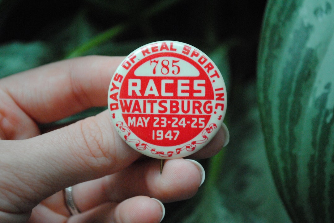 Vintage 1947 Waitsburg WA Celebration Days Races Pin Back Button Days