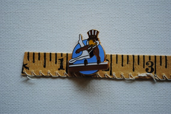 1984 Summer Olympics Pin - Pommel Horse - Gymnast… - image 5