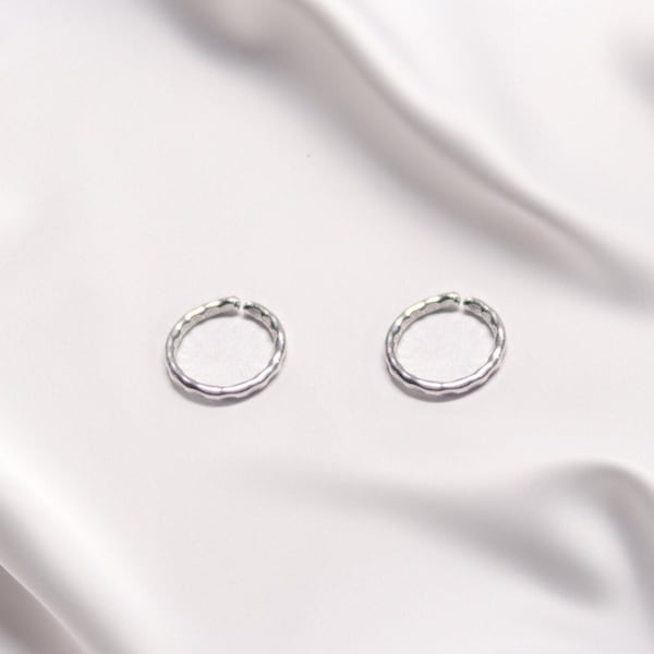 Sterling Silver Textured Huggie Hoop Earring | Textured Silver Hoop Earring | Infinity Earrings | Endless Hoop Earring | Cartilage Earring