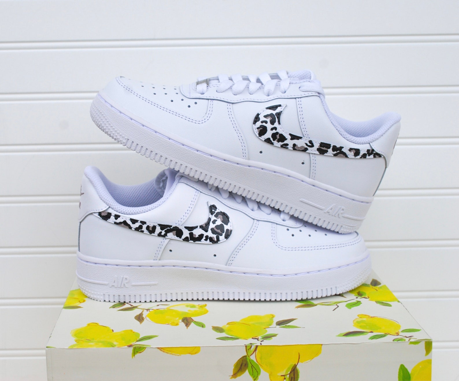 tan and cheetah air force 1