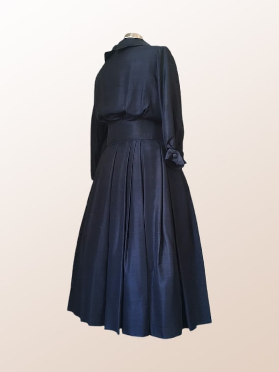 SUZY PERETTE ~ 50s Vintage 'New Look' Navy Silk D… - image 4