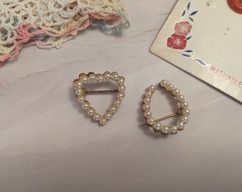 Heart and Horseshoe Shaped Vintage Gold Tone and Pearl Like Pins