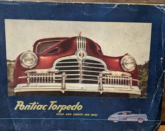 1942 Pontiac Torpedo Color and Upholstery Dealer Album