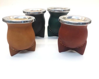MEDIUM 6oz.mate Argentino calabaza bocon vaqueta. Gourd mate for yerba mate infused drink.