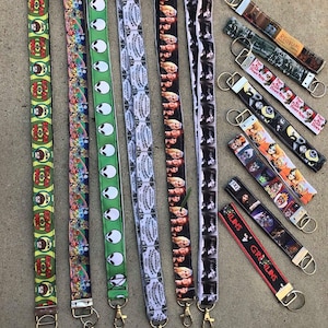 Halloween Neck Lanyards and Assorted Keychain Lanyards Cartoon Wristlet key fob