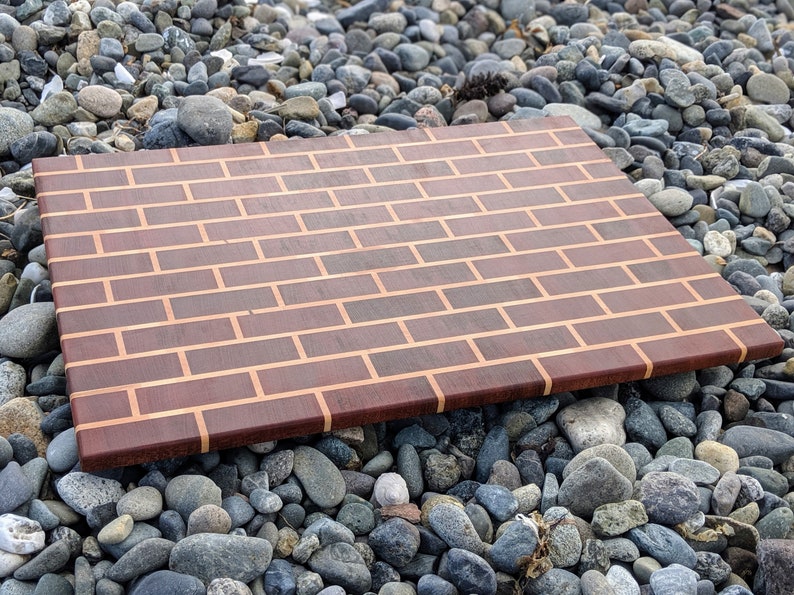 End-Grain Sapele /& Maple Handmade Cutting Board