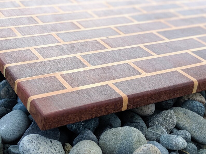 End-Grain Sapele /& Maple Handmade Cutting Board