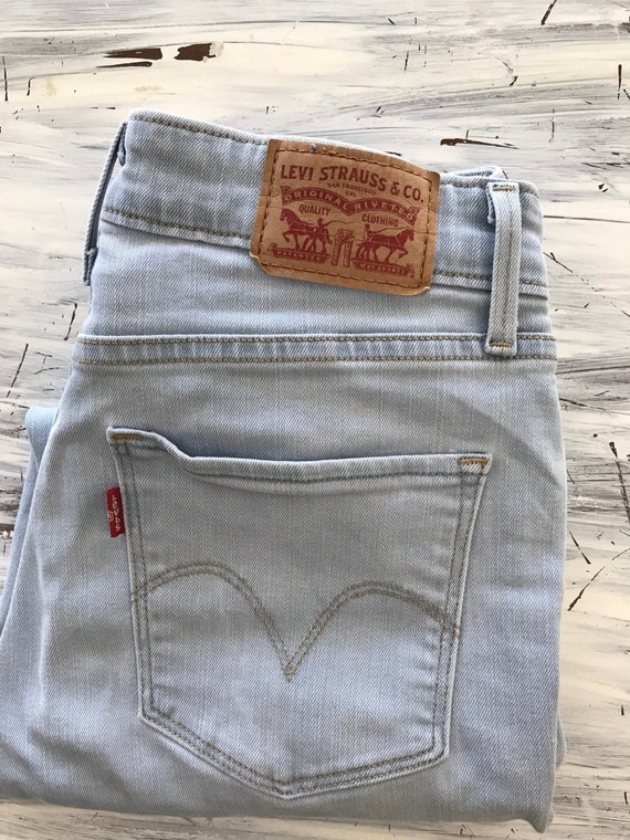 size 26 jeans levis
