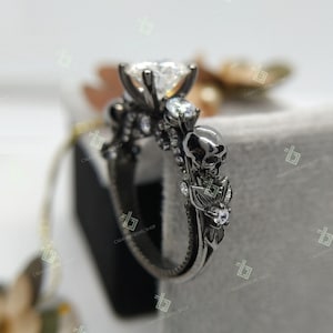 Vintage Floral Skull Engagement Ring, Antique Skull Ring, 1.67 Ct Round Cut Lab Diamond Ring Wedding Ring Two Skull Ring Gothic Promise Ring