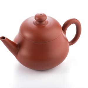100cc Chaozhou Handmade Pear Teapot,Handmade Red Clay Teapot Gong Fu Teapot,Artist 黄甲荣