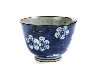 80ml Hand-painted Plum Bossom Qinghua青花 Tea Cup