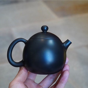180cc Jianshui Zi Tao Handmade Dragon Egg Teapot