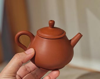 120ml Handmade "Pear Shaped" Jian Shui Teapot