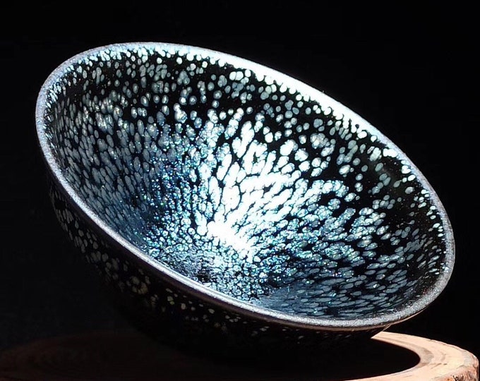 Jianzhan Tea Bowl-Silver Oil Spot Black Ground Tenmoku Chawan
