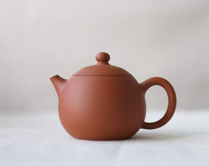 105ml / 3.55 oz Chaozhou Teapot - "Dragon Egg" (Longdan) - Oolong Teapot