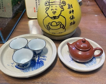 Hand-painted Chaozhou Qinghua Teapot Holder, Ice-crackled, Tea Set