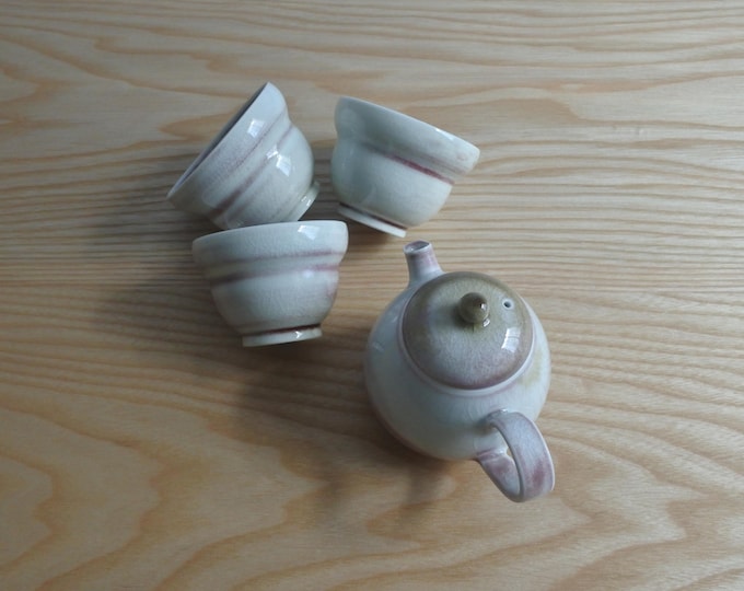 160ml Jingdezhen 景德镇 Ice Crackled Pink Teapot Set