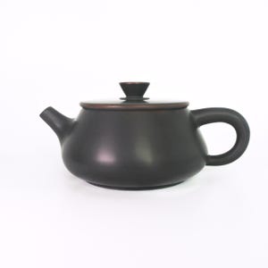 170ml Handmade Nixing Clay Teapot,"Shi Piao石瓢“ Teapot