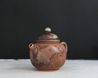 100ml / 3.38 oz Jingdezhen Handmade Wood Fired "Yuan Rong" Teapot 圆融壶, Natural Ash Glaze