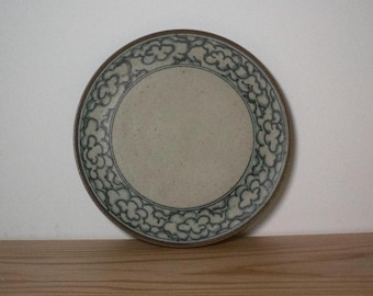 Hand-painted Qing Hua Wave Teapot Holder 170*20mm