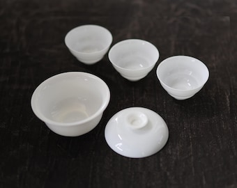 80ml / 2.7 fl oz Chaozhou Gongfu Gaiwan Set, White Ceramic, 1PCS Gaiwan& 3PCS Tea Cups