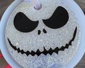 Adorno Stanley de Jack Skellington de 40 oz que brilla en la oscuridad