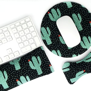 Natural Buckwheat Wrist Rests for Keyboard & Mouse - Adjustable Filling, Removable Washable Cover, Australian Made (Cactus Design)