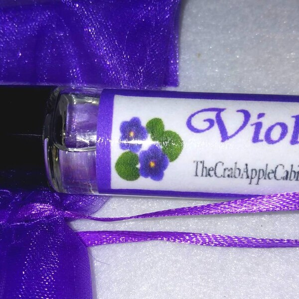 Vintage Violet Perfume Oil Roll On