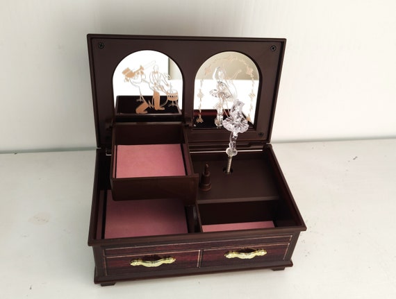 Vintage Chinese Music Jewelry Box With a Dancing Ballerina Yap s