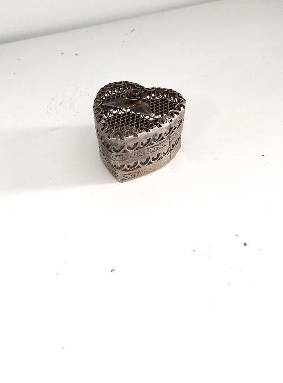 Filigree Trinket Box, Heart Shaped Trinket Box, M… - image 3