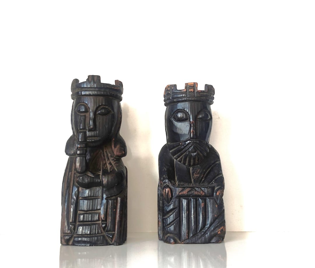 手彫りの木彫りの王と王妃の彫刻：スペイン中世美術 - Etsy 日本