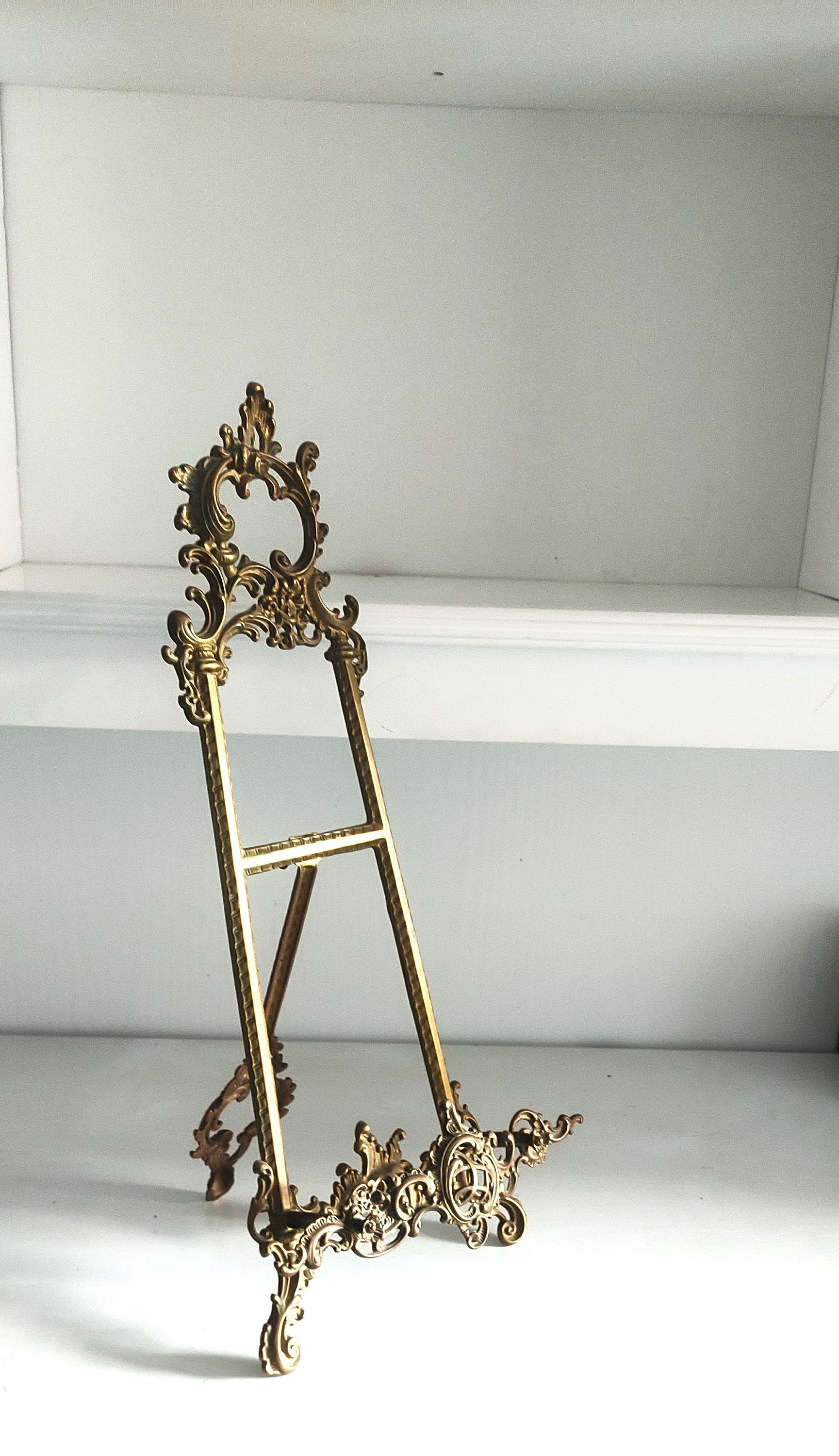 Vintage Ornate Brass Picture Stand Artwork Easel 22Tall