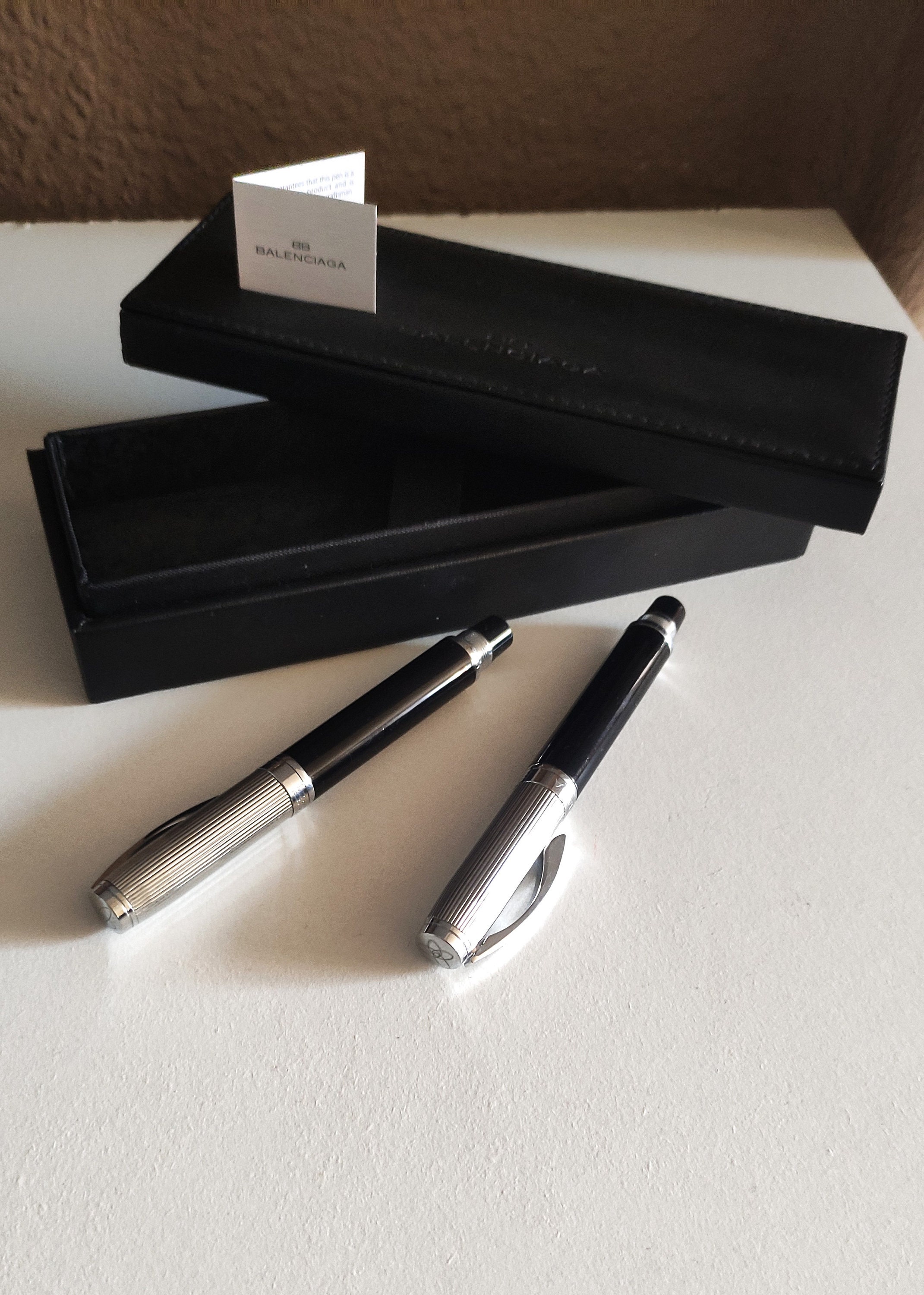 Balenciaga pen best sale price