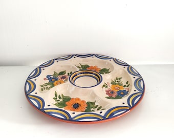 Vintage handbemalte Keramikplatte: Portugisische Blumenkunst
