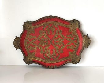 Vintage italienisches Florentiner Serviertablett, rot und gold verziert