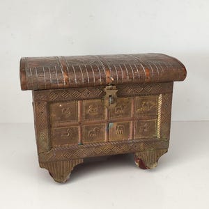 Antique Indian Brass & Copper Jewelry Treasure Box on Wheels | Handcrafted Dowry Chest with Animal Motifs and Velvet Lining