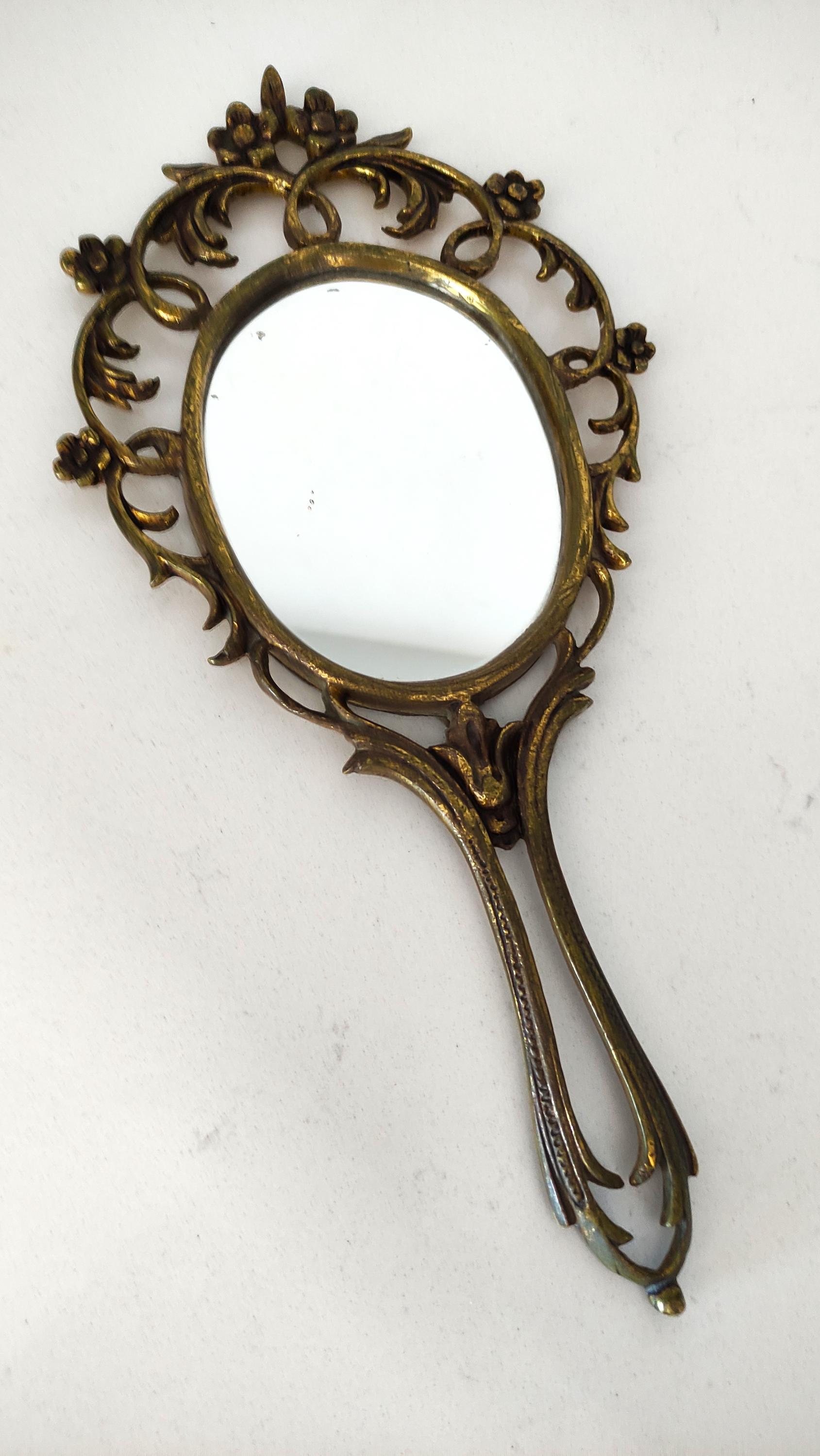 1930年代製 ロマンチック ヴィンテージ 手持ちミラー 壁かけ 1930年代製 ロマンチック ヴィンテージ 手持ちミラー 壁かけ